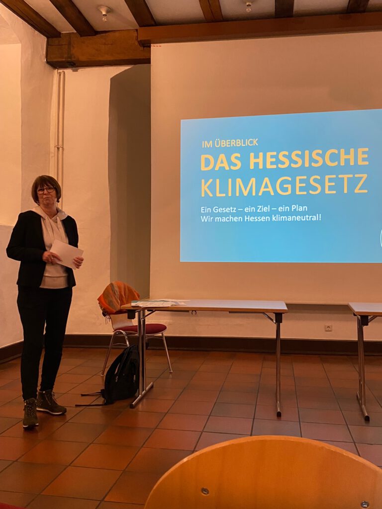Hessische Umweltministerin Priska Hinz stellt neues Klimagesetz vor