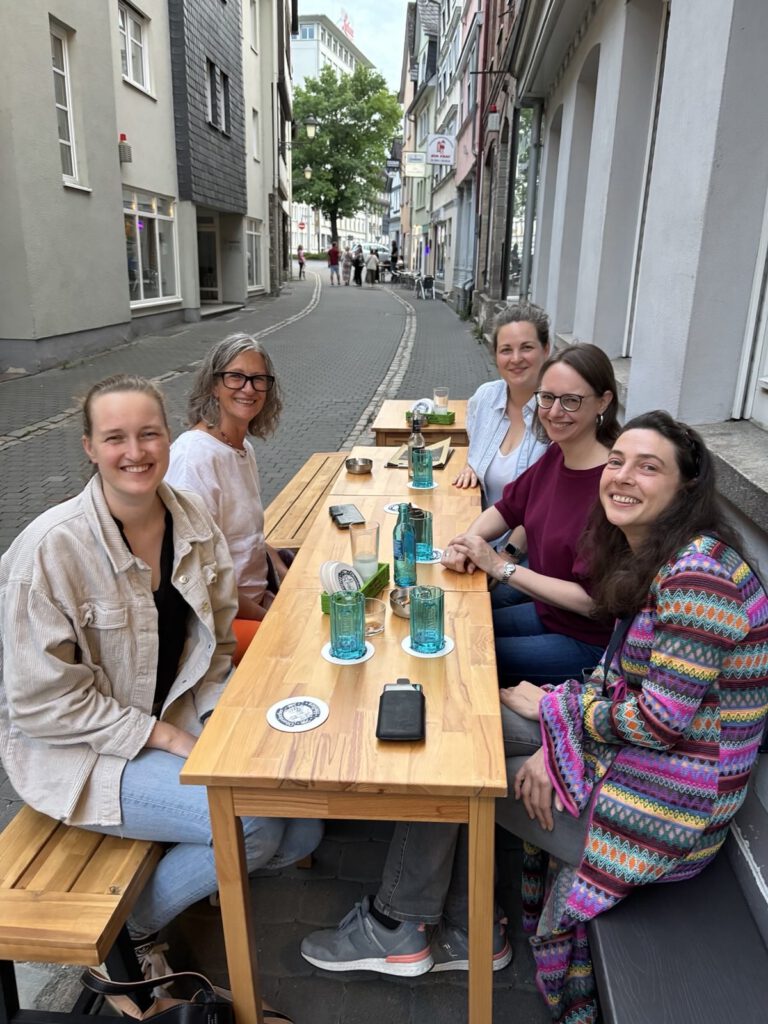 Politischer Frauenstammtisch